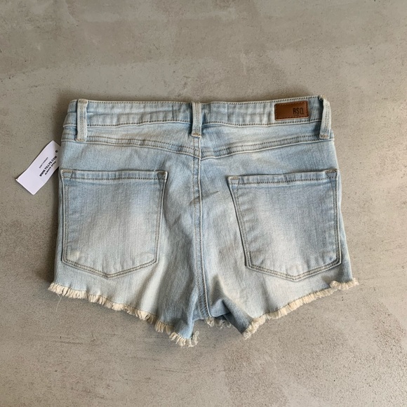 Tilly’s shorts - Picture 2 of 3